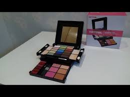 pretty pink travel cosmetic make up set