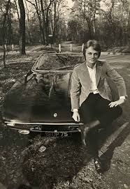 French pop star born 1st february 1939 in ismailia, egypt and died march 11, 1978 in paris, france. Tony Grylla Claude Francois Et Sa Maserati Ghibli Paris 1969 Mutualart