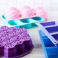 the best soap molds to make handmade soap