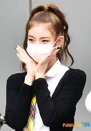 Choi jisu main vocalist, rapper korean itzy | see more about itzy, lia and kpop. Itzy Domain S Tweet Itzy Lia Momentary Moment Is A Pictorial Cut Photo Hd Itzy ìžˆì§€ Itzyofficial Lia ë¦¬ì•„ Trendsmap