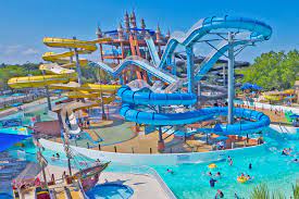 11 Best Water Parks in USA for Wave Pools, Slides and Rides