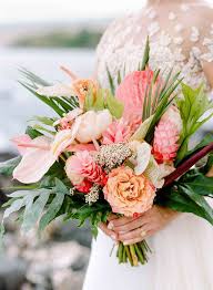 18 striking tropical beach wedding bouquets