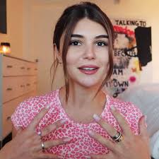 Olivia jade is known for her work on darkside stories (2017), gross and poe's stories (2020). Watch Olivia Jade S First Youtube Since The College Scandal
