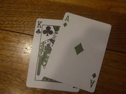How do you play 21 card game. Learn To Play Two People Blackjack 3 Steps Instructables