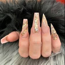 Do you do christmas nails or holiday nail art? 20 Festive Christmas Nail Designs For 2020 The Glossychic