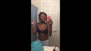Free Black Teen Thot with Great Smile on Snapchat ! Porn Video 