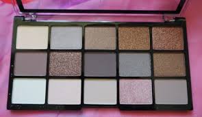 mua pro eyeshadow palettes review