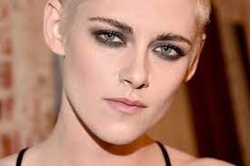 jillian dempsey kristen stewart eye