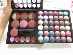 nyx makeup artist kit review