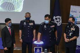 Pdrm) ialah sebuah pasukan polis malaysia yang terdiri daripada 111,450 orang pegawai dan anggota, dan beribu pejabat di ibu pejabat polis bukit aman, kuala lumpur. Pdrm Launches Mybayar Saman Portal And App Offers 50 Introductory Discount