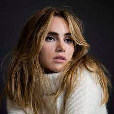 suki waterhouse is ready to reintroduce