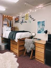 college dorm room decor dorm room
