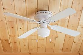 ceiling fan direction for summer and