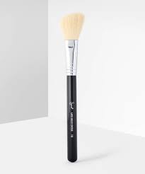 8 best makeup brushes for contouring