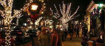 The following 50 christmas decoration ideas have been handpicked to help you find a project that will inspire you to embrace your artistic side of 2020. Haddonfield Candlelight Shopping Visitsouthjersey Com