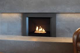 Valor L3 Linear Series Hearth And