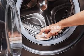 Течен препарат за отстраняване на замърсяванията по перални машини в 6 действия, премахва неприятния миризми, мръсотия и остатъци, тествана ефикасано, защитава пералнята със супер свежест. Plfi165b7bm0em