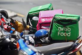 In malaysia, a grab food rider identified as zulhairi shared his wonderful experience after a generous client give him a huge tip and a free cake for delivery food amid the inclement weather condition. Here S Why Malaysian Restaurants Are Vanishing From Foodpanda And Grabfood Apps Culture