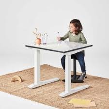 We're sharing affordable options to shop now, in multiple heights that are stable and customizable. Best Standing Desks For Kids Standing Desk King