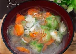 · chop balus bawang putih dan bawang bombay. Resep 148 Sayur Bening Oyong Bihun Untuk Pemula
