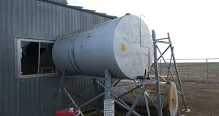 500 gallon methanol tanks w stands