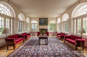 incorporating oriental rugs into your