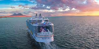 The vessel is en route to cococay anch, sailing at a speed of 7.7 knots and expected to arrive there on may 26, 17:00. Allure Of The Seas Kehrt Modernisiert Zuruck Travelnews Ch
