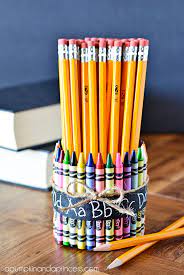 teacher gift ideas crayon pencil vase