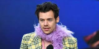 Things are looking golden for harry styles, who just earned his very first grammy nominations! Kyonsqrspa4wcm