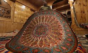famed kashmiri carpets to get qr code