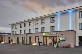 Find all the transport options for your trip from holiday inn express bremen airport, an ihg hotel to rostock right here. Holiday Inn Express Merzig In Merzig Deutschland Bewertungen Preise Planet Of Hotels