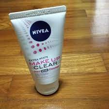 nivea makeup clear 3 in 1 mud cleanser