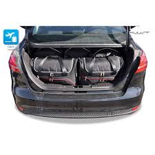 Tailored Suitcase Kit For Ford Focus