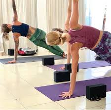 10 best yoga teacher trainings in world