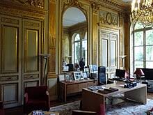 Hôtel de Rochechouart — Wikipédia