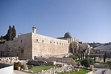 A case threatening the eviction of palestinians in jerusalem's sheikh jarrah neighborhood has triggered further tensions with israel. Al Aqsa Mosque Wikipedia