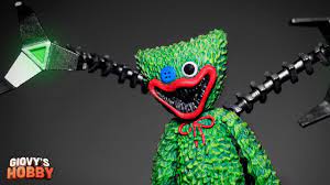 Is this Huggy Wuggy's comeback to Chapter 3? ☆ Green Huggy Wuggy Sculpture  - YouTube