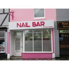 nail bar crewe nail technicians yell