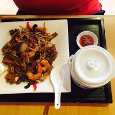 I love to travel, cooking, see movie (special the action movie), reading online story book and collect stamp. Char Kuey Teow Old Town Restaurant S Photo In Central Hong Kong Openrice Hong Kong