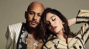 After natalia and maluma split up last october, it appears that neymar quickly slid into the model's dms. The Story Between Neymar Maluma And Natalia Barulich