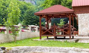 Gartenlauben ist eine flektierte form von gartenlaube. Holz Pavillon Top 5 Der Schonsten Gartenlauben Haus Gartentrends