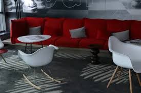 red sofa what color walls best 4