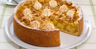Die kombination von aromatischer zitronencreme und köstlichem baiser kuchen ca. Apfel Baiser Kuchen H Pickerd Gmbh Co Kg