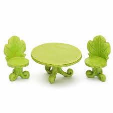 Fairy Table And Chairs Oak Leaf Detail