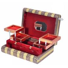 wooden designer jewellery box