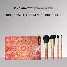 mac makeup brushes best in