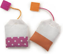 These toys are generously filled only with canadian catnip, no other form of wadding is used in their production. Smartykat Tea Teazers Catnip Cat Toys 2 Count Chewy Com