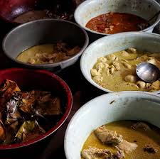 Pokoknya aku jualan sejak umur 20an, ujarnya. Mangut Lele Mbah Marto Kuliner Legendaris Dari Bantul Yogyakarta