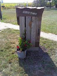 Lightweight but very durable, mock rock&reg; Made A Mini Outhouse Out Of Trash Deck Wood Covers Well Pump Access Real Nice Garden Decor Projects Water Well House Garden Yard Ideas