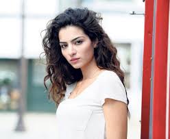 14 nisan 1991, haarlem ), türk kökenli, hollanda vatandaşı oyuncu ve modeldir. Melisa Asli Pamuk Image